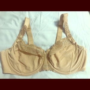 Beautiful Simone Perele Bra full cup underwire